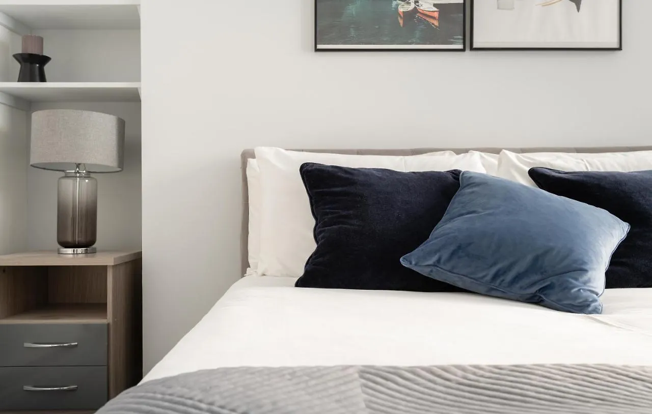 Apartment Stunning And Spacious 4 Bed Apr Next To Bricklane London United Kingdom